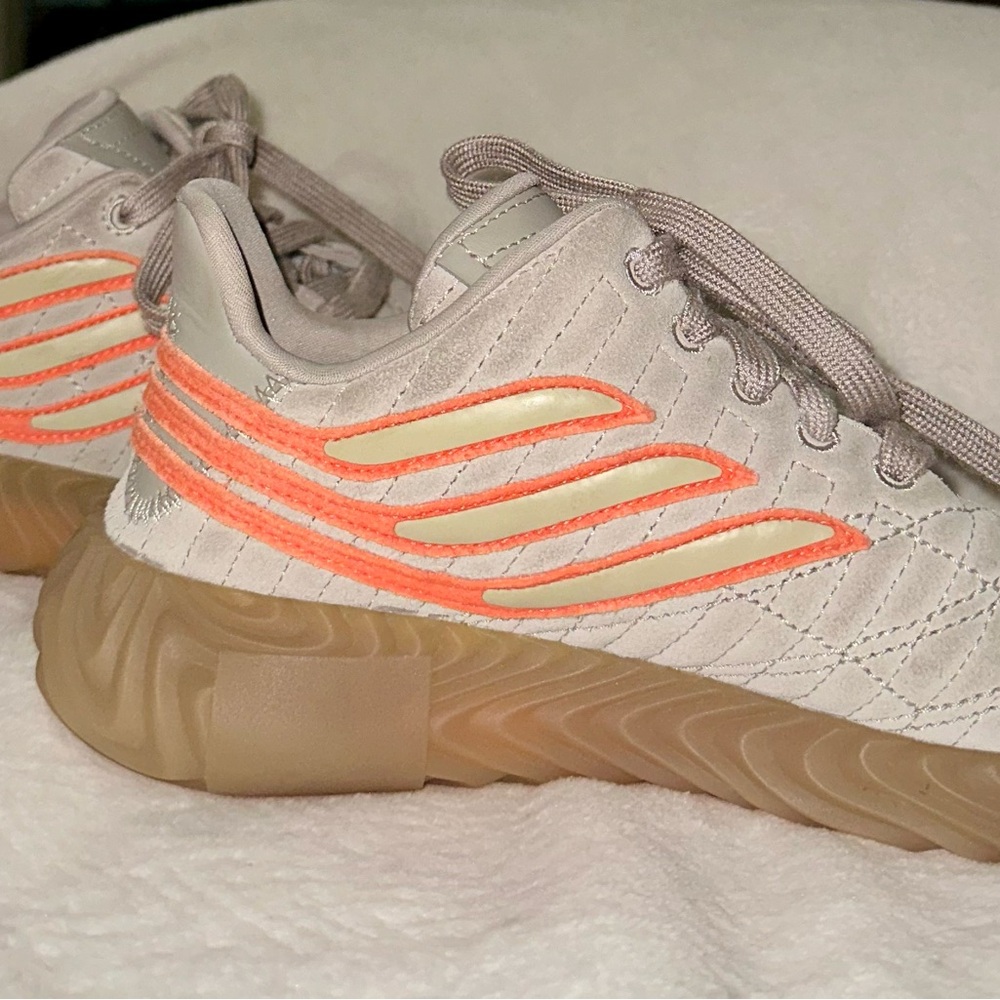 Adidas Sobakov Shoes * Men's * Boys * Grey Suede W Orange * Size 3.5 *